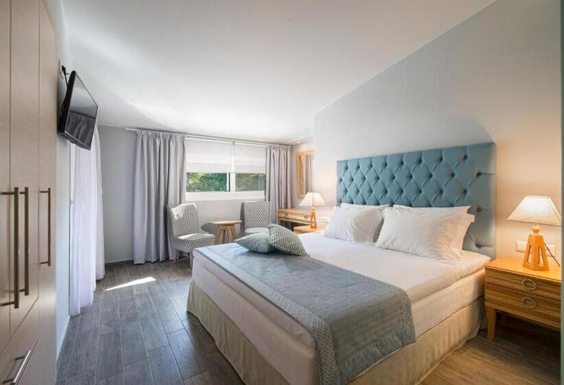 בית מלון כפרי Albatros