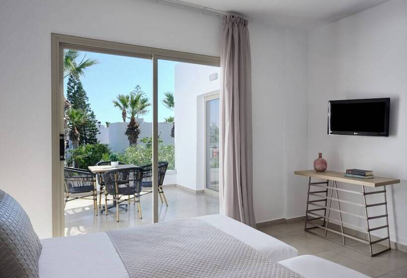 هتل Atlantica Panthea Resort