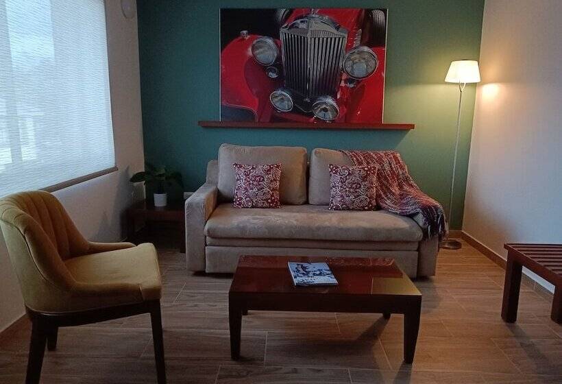 هتل Boutique Confort Suites