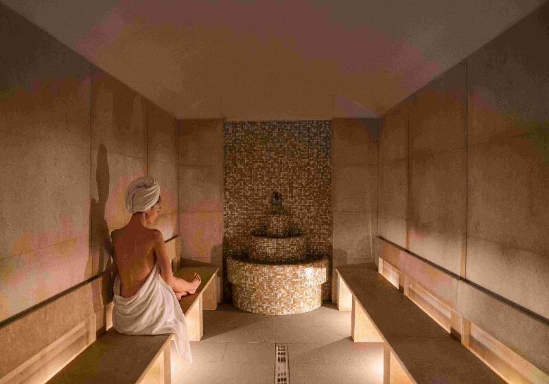 Отель Capovaticano Resort Thalasso Spa