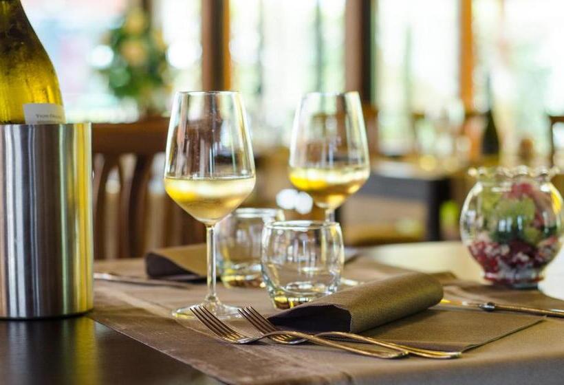 هتل Duca Della Corgna