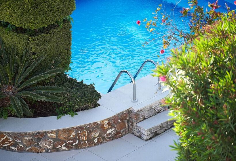 בית מלון כפרי Glavas Inn