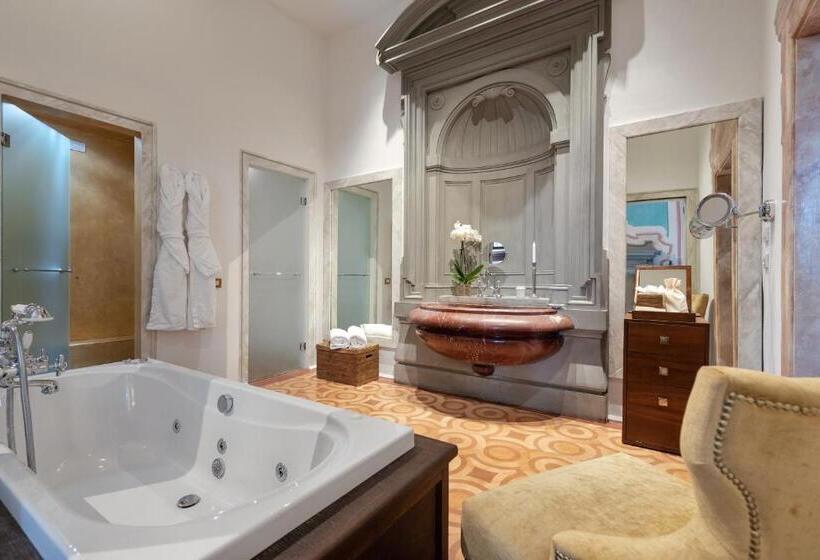 هتل Il Salviatino Firenze