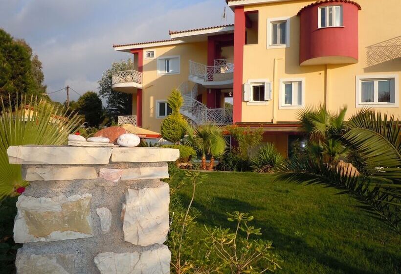 酒店 Irida Beach Resort Suites