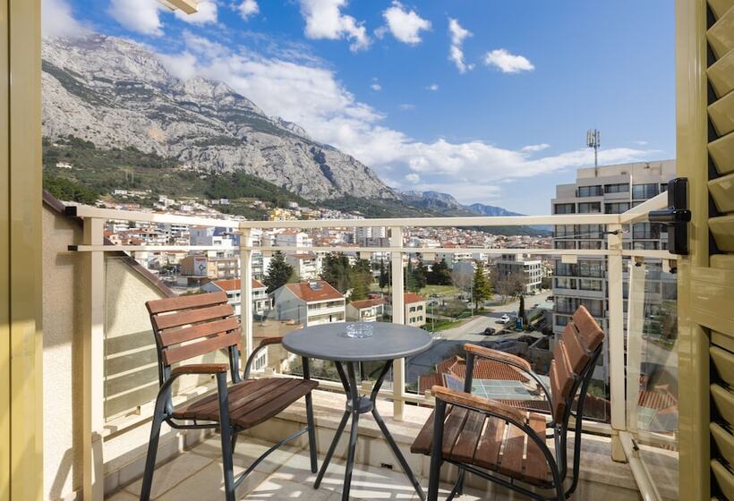 هتل Park Makarska