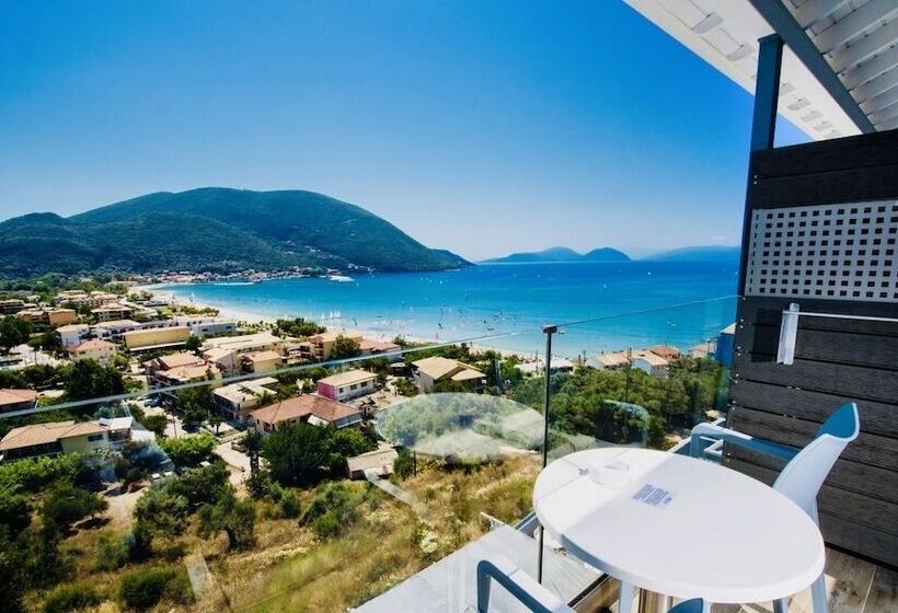 בית מלון כפרי Ponti Beach