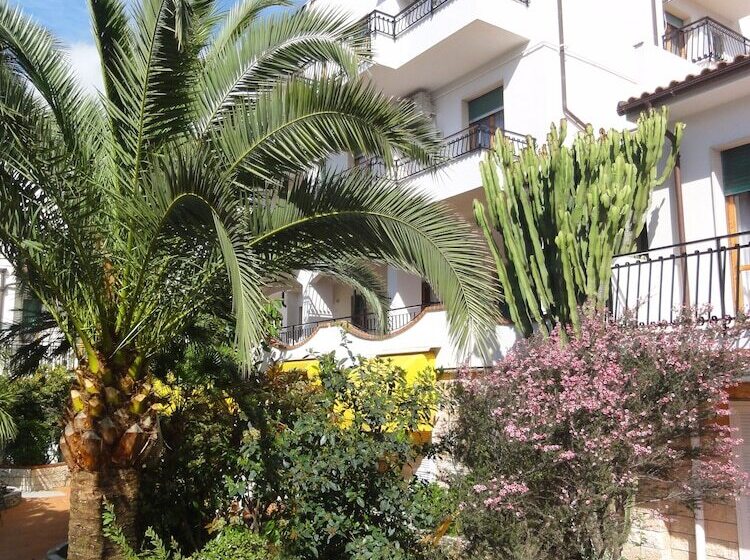 هتل Residence Dei Fiori