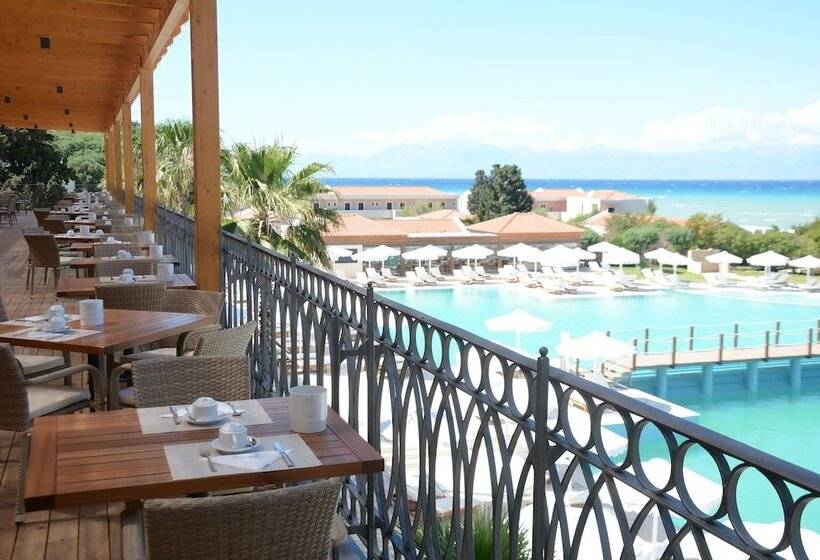 هتل Roda Beach Resort & Spa