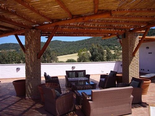 בית מלון כפרי S'acqua Sassa Resort