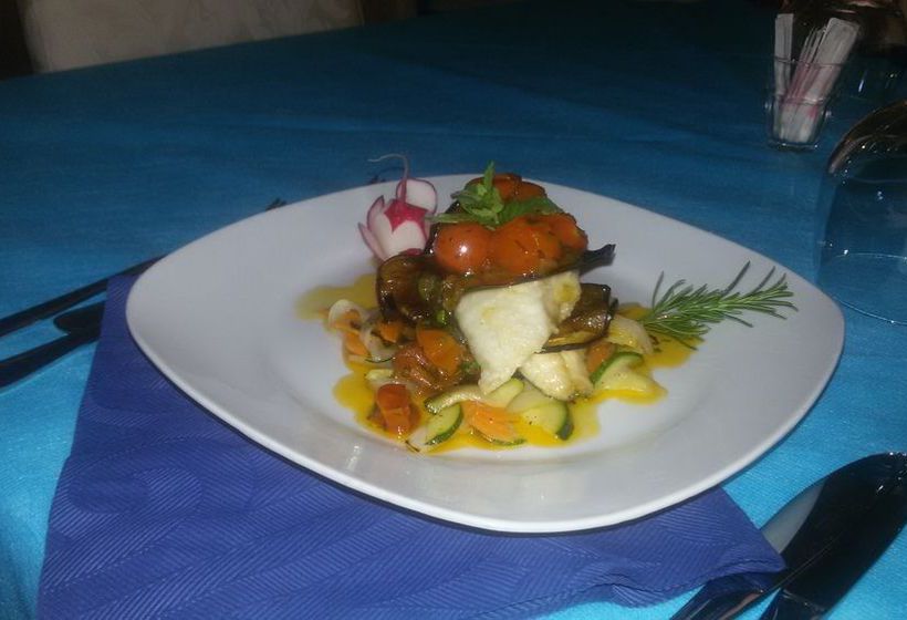 בית מלון כפרי S'acqua Sassa Resort