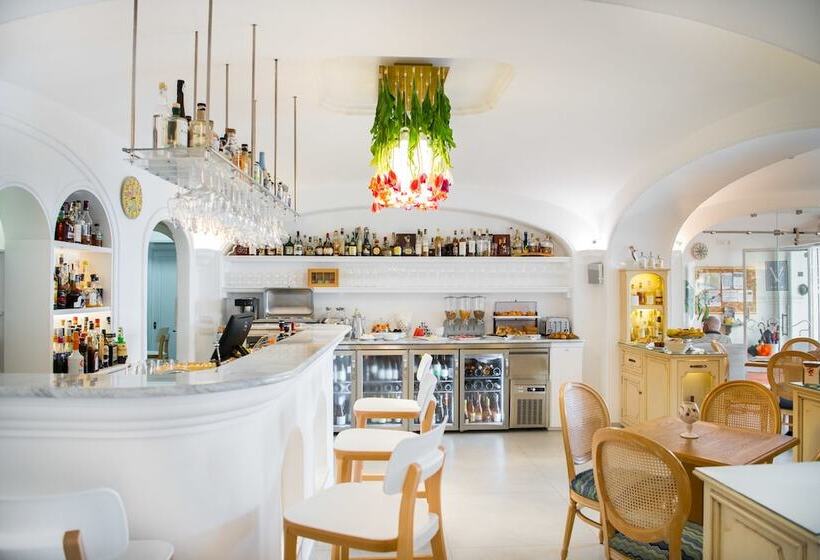 فندق Villa Gabrisa