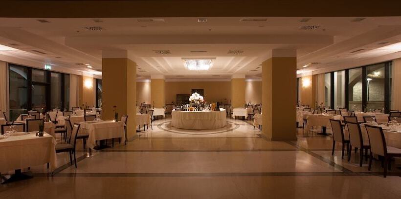 هتل Vittoria Resort Pool & Spa