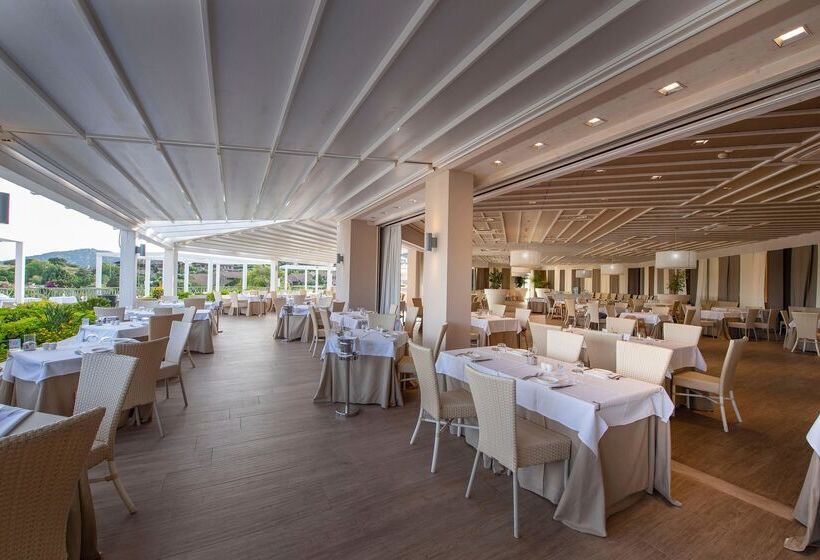 אתר נופש Conrad Chia Laguna Sardinia