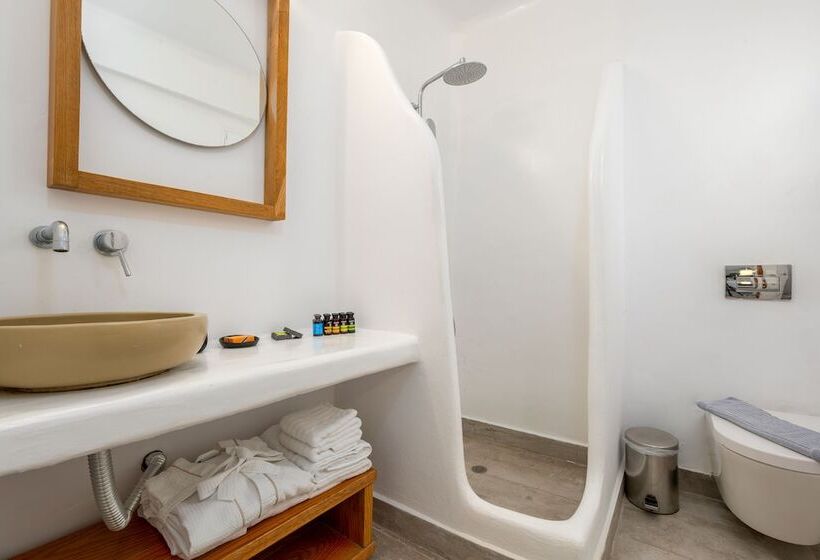 Amaze Suites