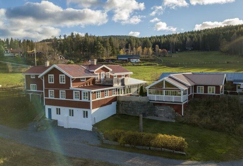 تختخواب و صبحانه Chinova Mötesgård