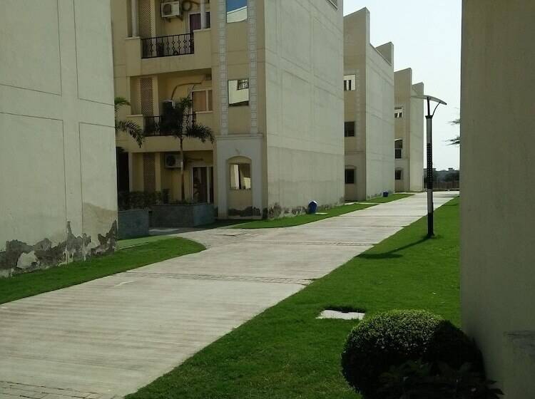 Brij Bhoomi Resort