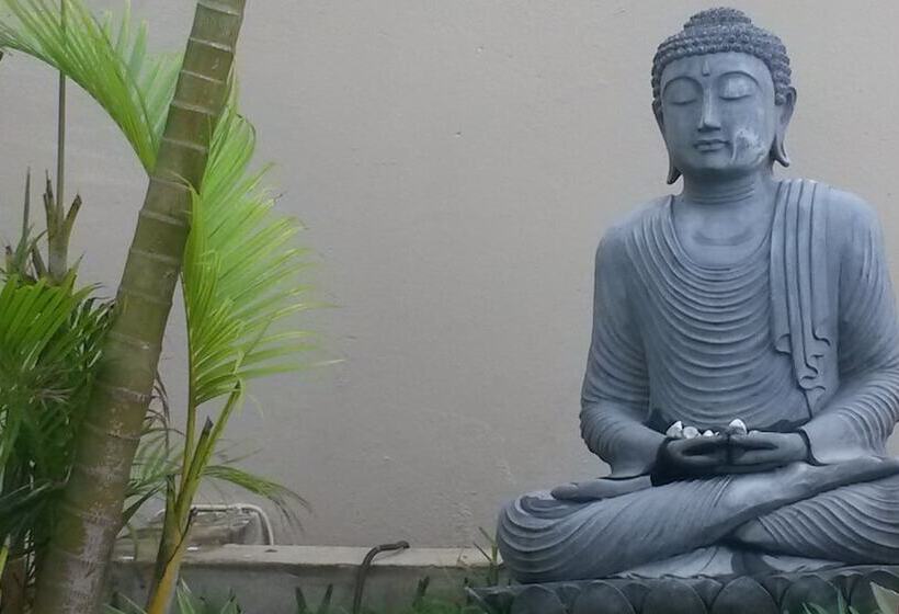 ペンション Ponta Beach Guest House