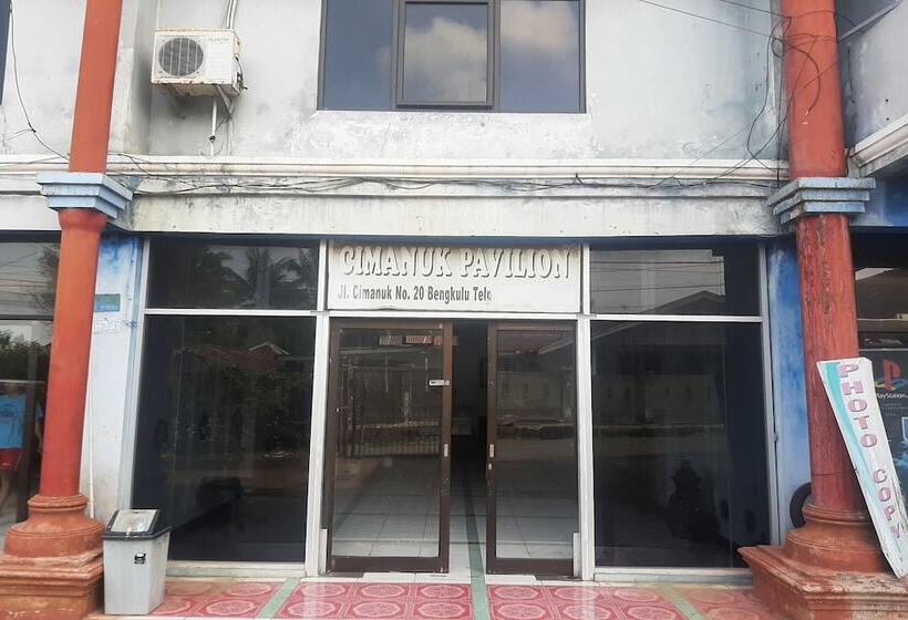 هتل Spot On 90535 Cimanuk Pavilion