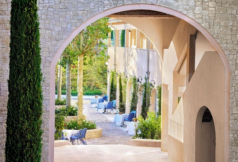 Отель Auberge La Coste