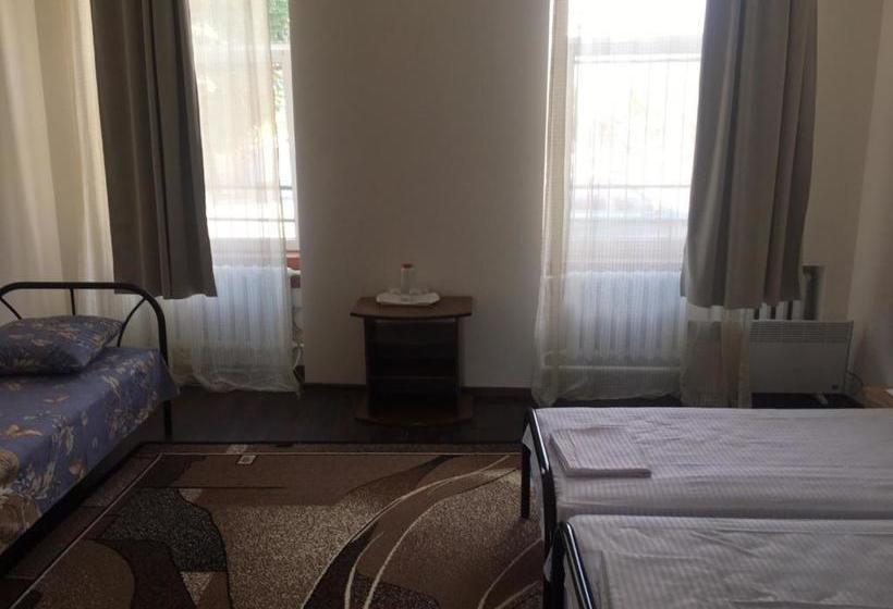 Pensione Gelena гостьовий двір