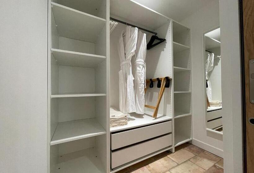 פנסיון Mas Millésime   Chambre Double   Petit Déjeuner   Piscine   Mas Du Xviiième Siècle Proche Saint Rémy