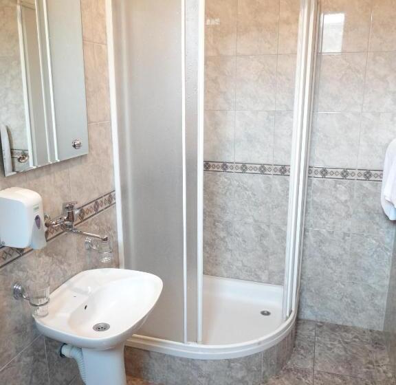 پانسیون Naša Tvrđava Guest Accommodation