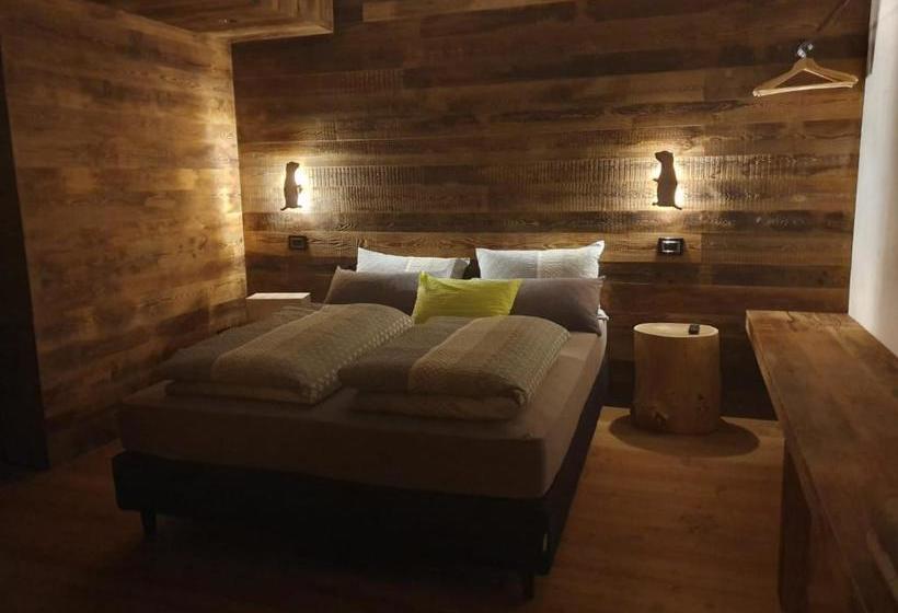 Chrys B&b