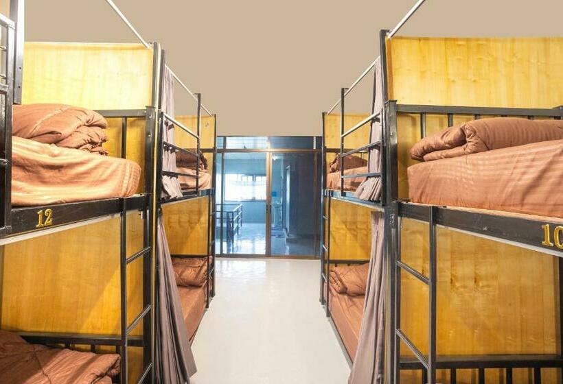 酒店 Oyo 723 Lamphun Hostel