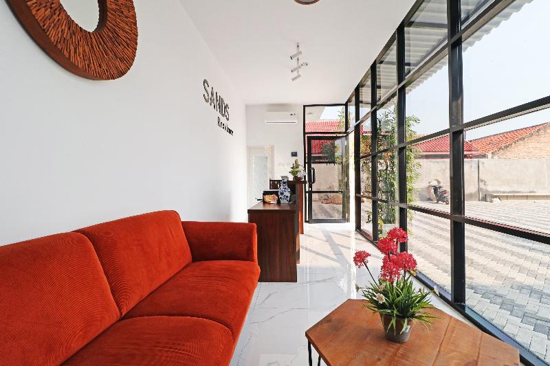 هتل Oyo 90510 Sand S Residence