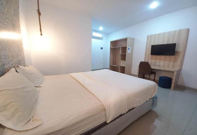 هتل Oyo 90510 Sand S Residence