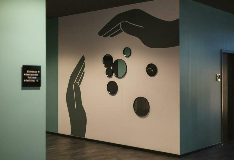 호텔 Holiday Inn   The Niu, Cure Erlangen, An Ihg