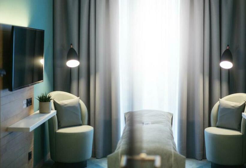 호텔 Holiday Inn   The Niu, Cure Erlangen, An Ihg