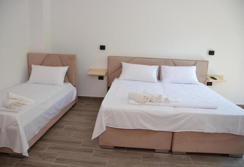 Lungomare Private Rooms