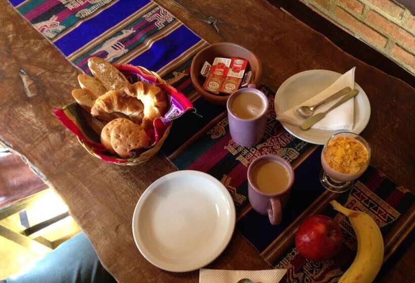 تختخواب و صبحانه Hostal Del Suri