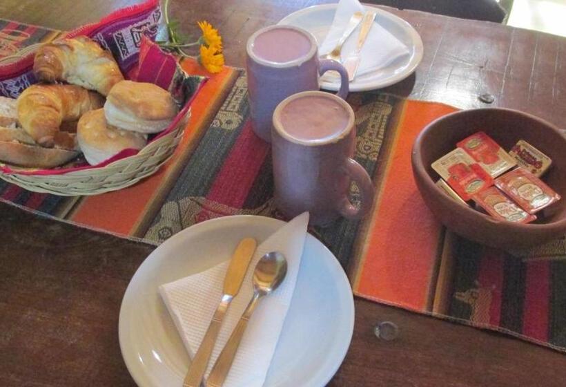 تختخواب و صبحانه Hostal Del Suri