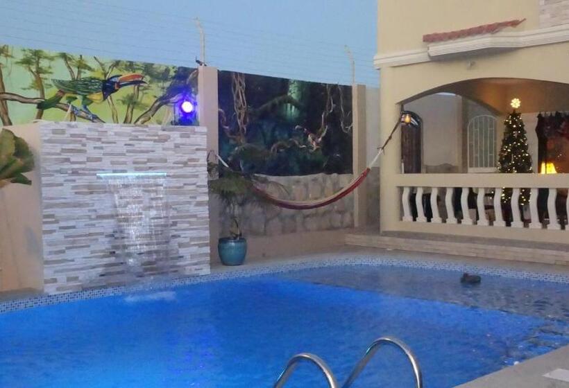 تختخواب و صبحانه Posada Estrella