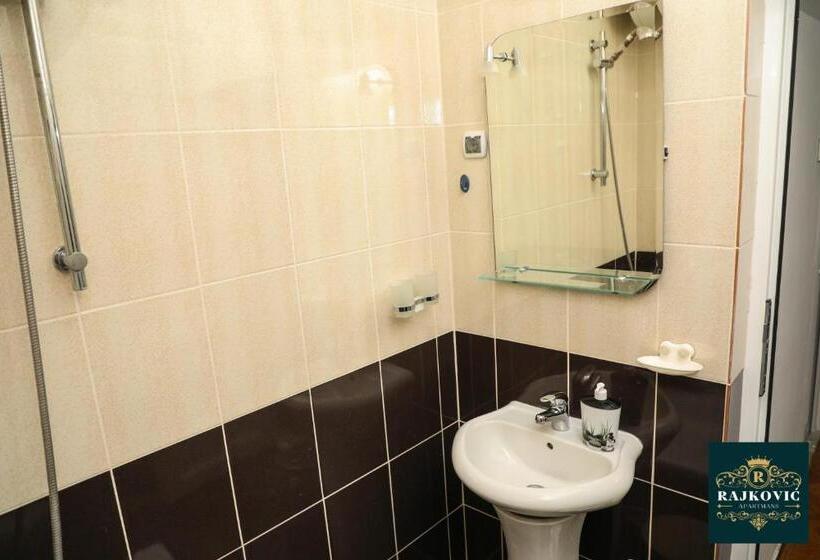 پانسیون Apartmani Rajkovic