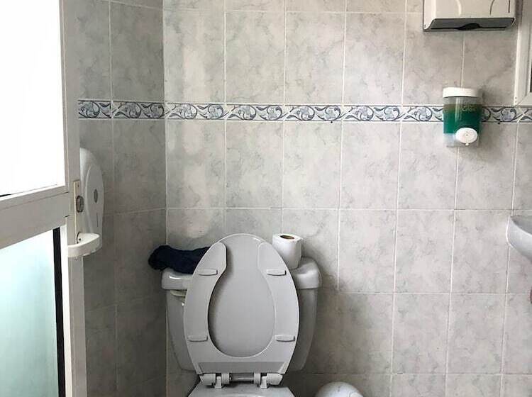 پانسیون Casa Internacional Querétaro