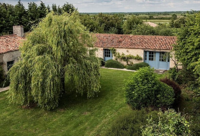 ホテル Château De L Abbaye   Teritoria