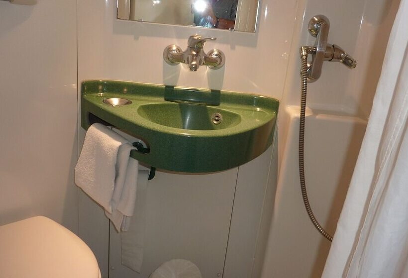 בית מלון כפרי Eco Relais  Pau Nord