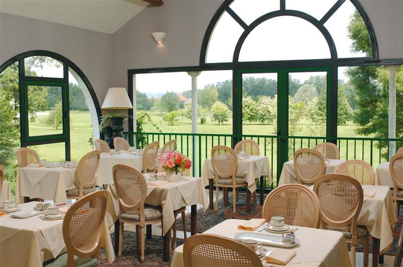 Golf Hotel Colvert   Room Service Disponible