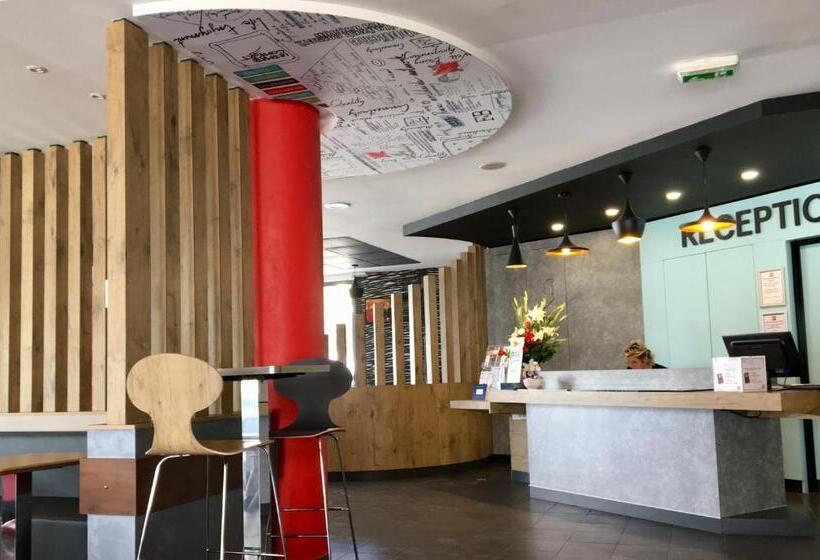 בית מלון כפרי Ibis Cannes Mouans Sartoux Piscine Parking Gratuit