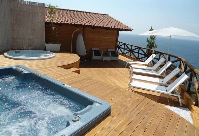 Hr Hotel & Spa