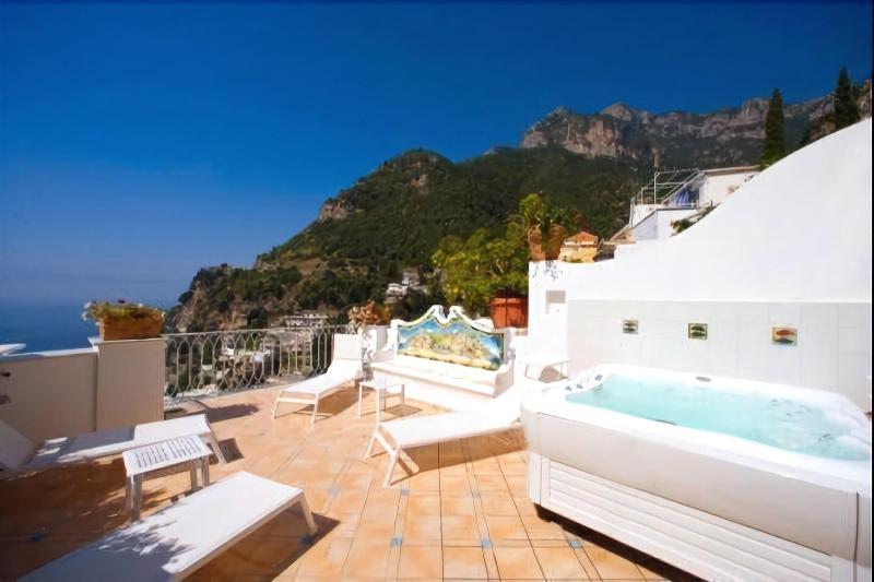 هتل Palazzo Marzoli Charme Resort  Small Luxury