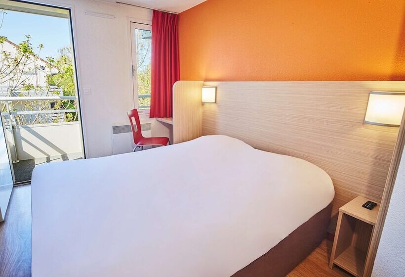 فندق Première Classe Melun Senart