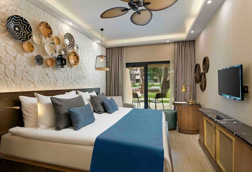 هتل Rixos Sungate, The Land of Legends Access