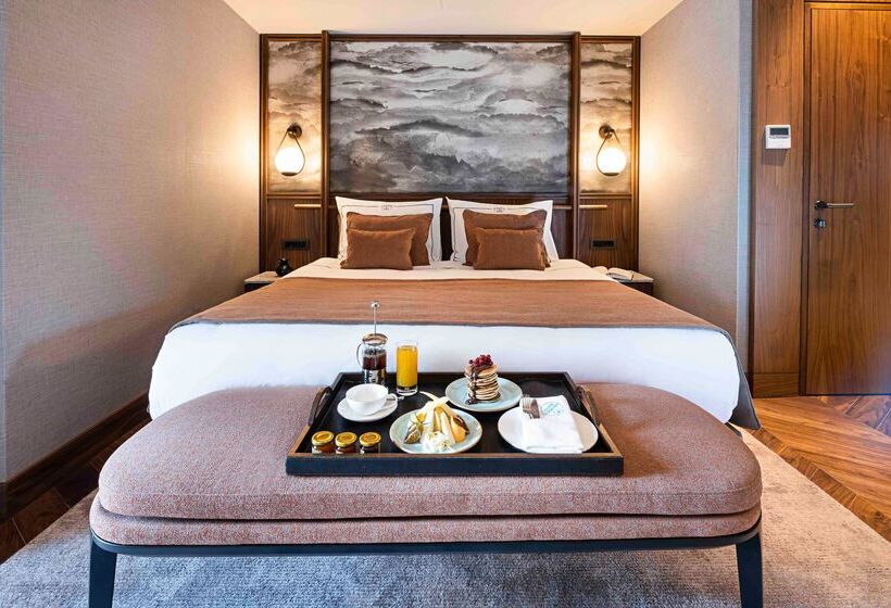 هتل Rixos Sungate, The Land of Legends Access