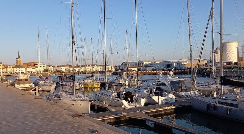 فندق Sables D O Et Son Restaurant Le 16 Bis