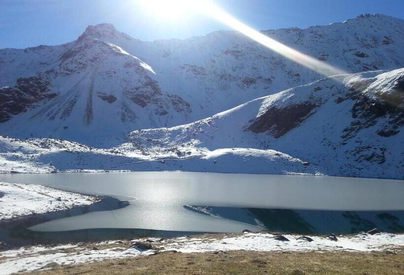 בית מלון כפרי Sassella