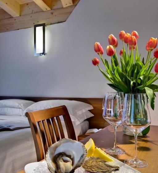 בית מלון כפרי Sassella